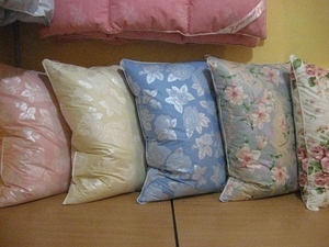 ПОДУШКА 68Х68 50% пух; 50% перо
